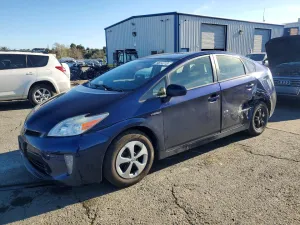 2015 TOYOTA PRIUS