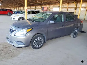 2015 NISSAN VERSA