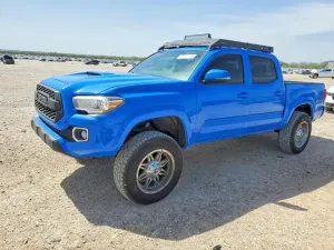 2017 TOYOTA TACOMA