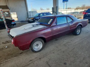 OLDSMOBILE CUTLASS