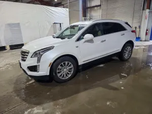 2017 CADILLAC XT5