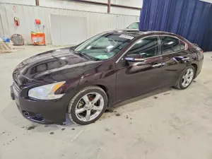 2010 NISSAN MAXIMA