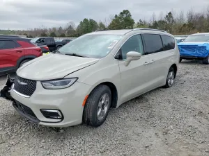 2021 CHRYSLER PACIFICA