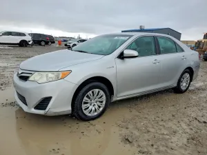 2013 TOYOTA CAMRY SOLA