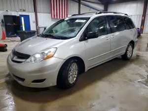 2008 TOYOTA SIENNA