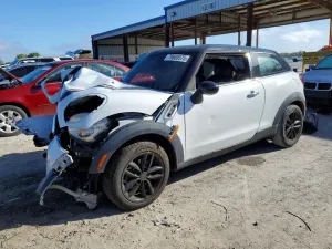 2015 MINI COOPER