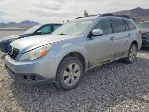 2012 SUBARU OUTBACK