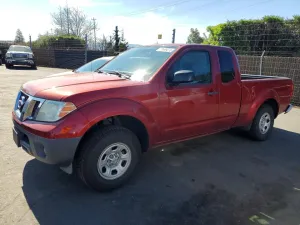 2015 NISSAN FRONTIER