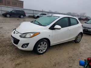 2012 MAZDA 2