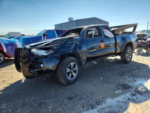 2016 TOYOTA TACOMA TRD