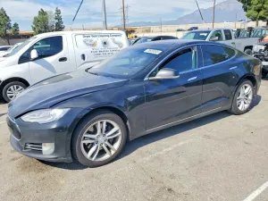 2013 TESLA MODEL S