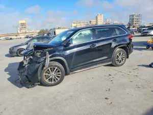 2019 TOYOTA HIGHLANDER
