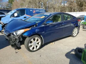 2013 HYUNDAI ELANTRA