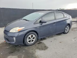 2014 TOYOTA PRIUS