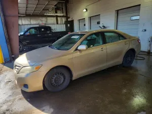 2010 TOYOTA CAMRY