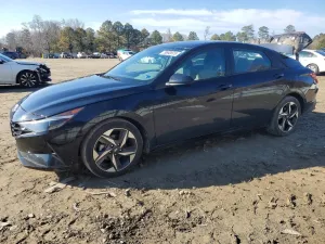 2023 HYUNDAI ELANTRA