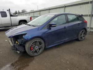 2017 FORD FOCUS