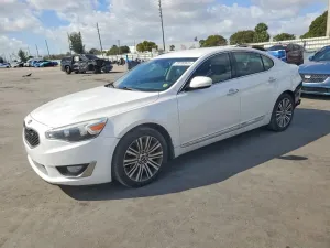 2014 KIA CADENZA