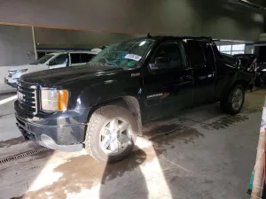 2013 GMC SIERRA