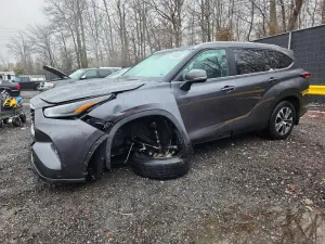 2024 TOYOTA HIGHLANDER