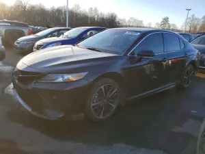2019 TOYOTA CAMRY