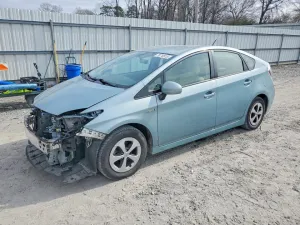 2015 TOYOTA PRIUS