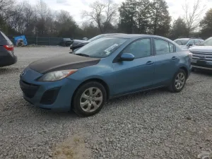 2011 MAZDA 3