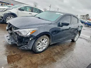 2018 TOYOTA YARIS