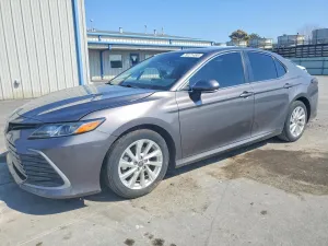 2024 TOYOTA CAMRY