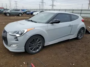2013 HYUNDAI VELOSTER R