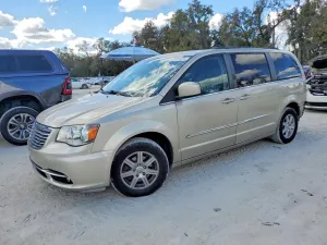 2012 CHRYSLER TOWN & COUNTRY