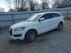 2012 AUDI Q7
