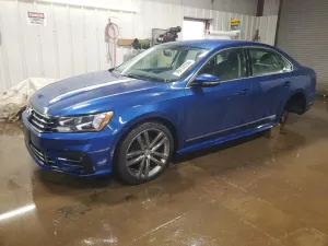 2016 VOLKSWAGEN PASSAT
