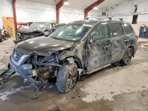 2017 NISSAN PATHFINDER