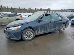 2016 TOYOTA CAMRY