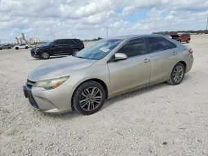 2015 TOYOTA CAMRY