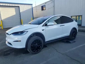 2024 TESLA MODEL X