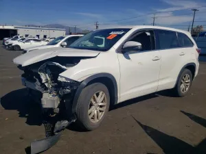 2015 TOYOTA HIGHLANDER