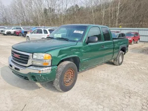 2004 GMC SIERRA