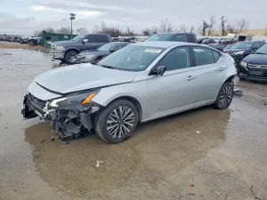 2025 NISSAN ALTIMA 2.