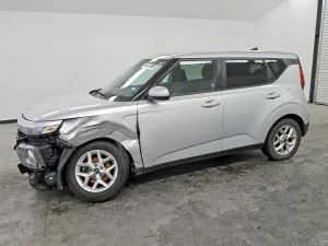 2021 KIA SOUL