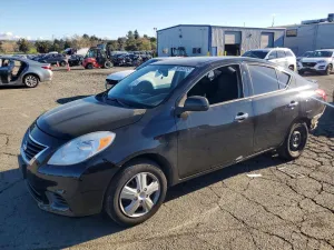 2014 NISSAN VERSA