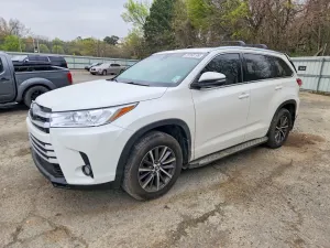 2018 TOYOTA HIGHLANDER