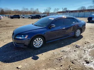 2013 VOLKSWAGEN PASSAT