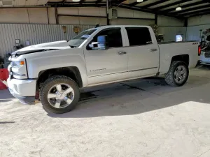 2017 CHEVROLET SILVERADO