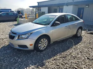 2011 CHEVROLET CRUZE
