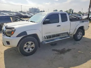 2013 TOYOTA TACOMA