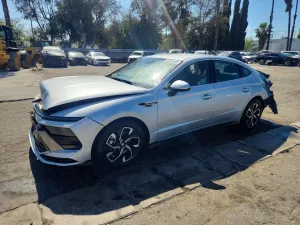 2025 HYUNDAI SONATA
