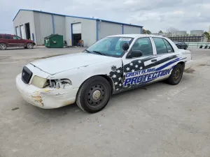 2011 FORD CROWN VIC