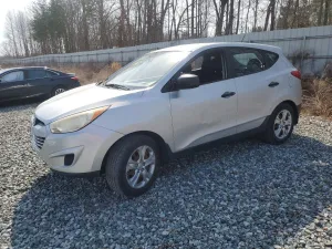 2011 HYUNDAI TUCSON